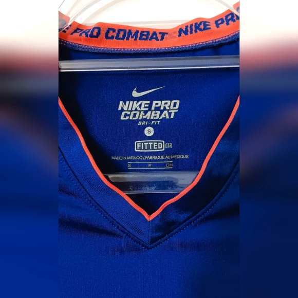 NIKE Combat Pro Dri Fit Polyester Fitted Shirt - Picture 4 of 8
